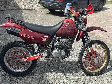 bmw мото: Honda XR (эндуро/кросс) — легкий одноцилиндровый воздушно‑масляный — 6