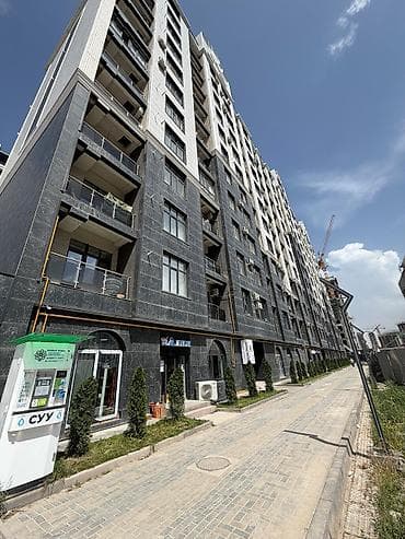 open space: Продажа магазинов В жилом доме, 180 м², Евроремонт, Утеплен, 1 этаж — 10