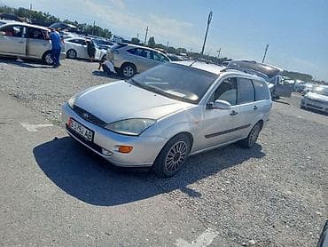 Продажа авто: Ford Focus: 2001 г., Механика, Бензин, Универсал — 3