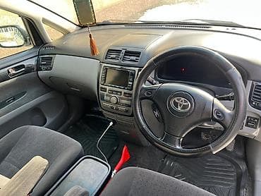 Toyota: Toyota Ipsum: 2001 г., 2.4 л, Автомат, Бензин, Минивэн — 8