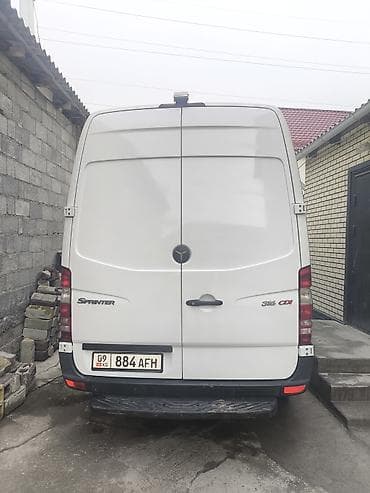 Унаа тетиктери: Mercedes-Benz — интерьер коммерческого фургона (серия Sprinter) — 8