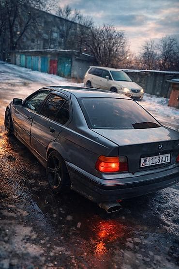 е39 сиденья: BMW 3 series: 1992 г., 1.8 л, Механика, Бензин, Седан — 2