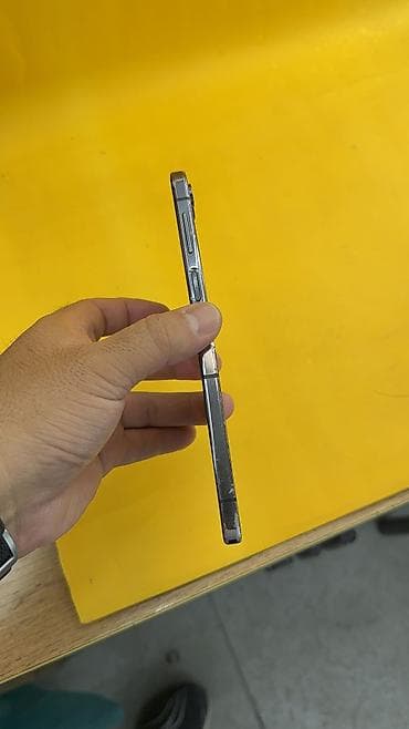 samsung note 8: Samsung Galaxy Z Flip 5, Б/у, 512 ГБ, 1 SIM, eSIM — 10