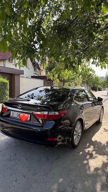 ls 400: Lexus ES: 2014 г., 2.5 л, Автомат, Гибрид, Седан — 4