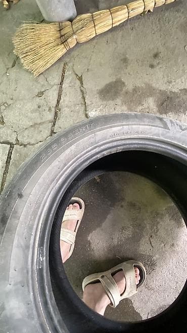 17 5: Летние шины 235/55 R17 - Тип: легковые, летние, низкопрофильные - — 2