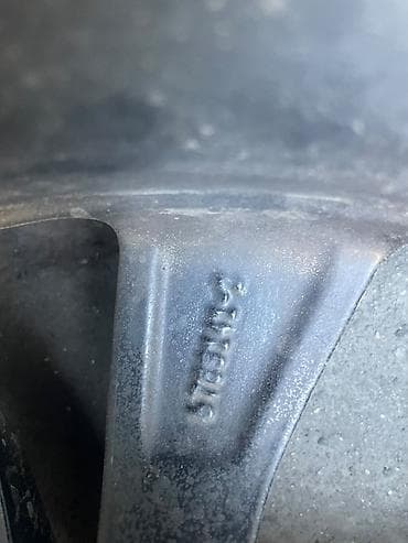 Колеса в сборе 225 / 50 / R 17, Всесезонная, Б/у, Комплект, Внедорожные (АТ/МТ), Литые, отверстий - 5 — 5
