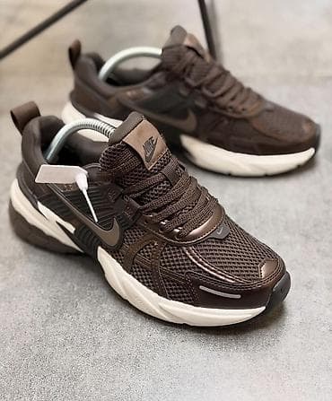 Мужские кроссовки, 36, 37, 37.5, Nike, Новый, цвет - Коричневый, Бесплатная доставка