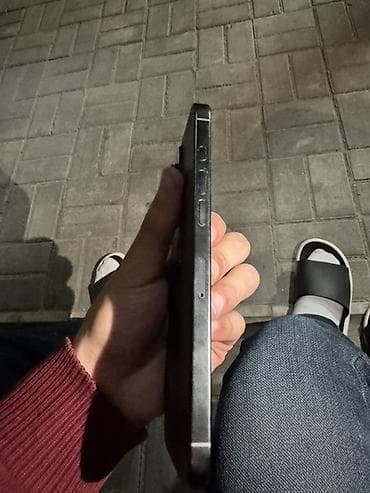 iphone pro max: IPhone 16 Pro Max, Б/у, 256 ГБ, Space Gray — 3