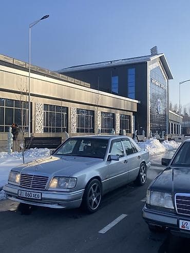 Mercedes-Benz W124: 1995 г., 3.2 л, Автомат, Бензин, Седан