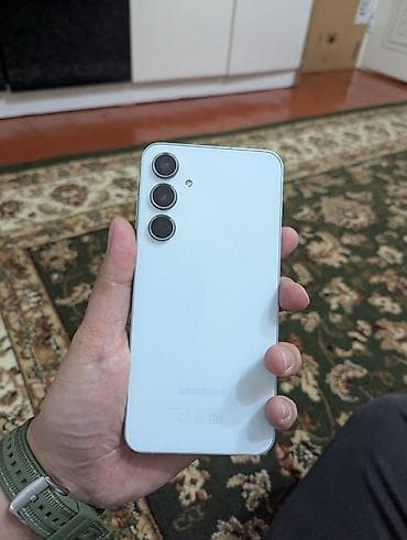 Samsung Galaxy A55, Б/у, 256 ГБ, 2 SIM