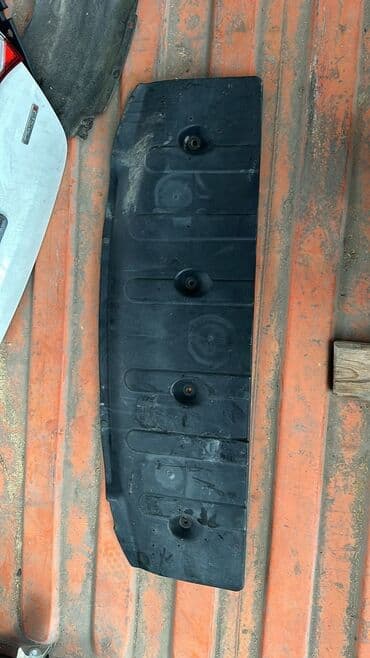 210 банпер: Алдыңкы Kia, Колдонулган, Оригинал — 1