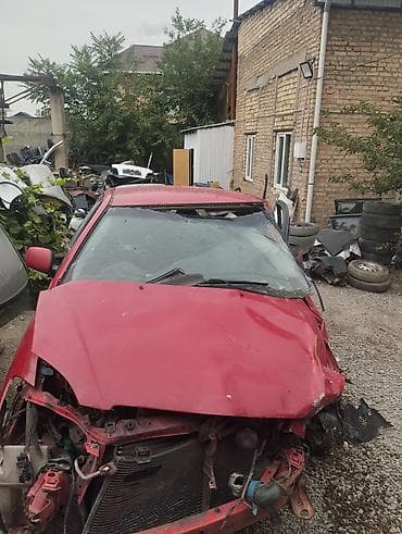 тоя пистолет: Toyota Corolla: 2002 г. — 2