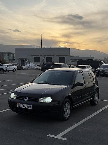 Volkswagen Golf: 2000 г., 2 л, Механика, Бензин, Хэтчбэк