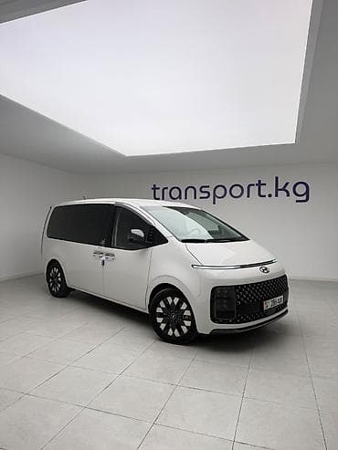 Hyundai Staria: 2022 г., 3.5 л, Автомат, Газ, Минивэн