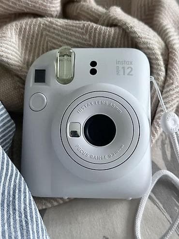 usb wifi: Fujifilm Instax mini 12 — компактная моментальная камера — 1