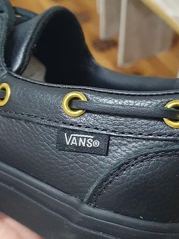 gore tex обувь: Оригинал 100%, фирмa Vans. Заказывал с Германии, размер не подошёл — 3