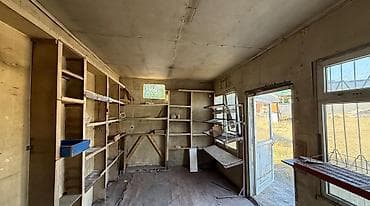 столовая продаю: Продаю утепленный торговый киоск/контейнер (длина 5 метров, ширина 3 — 3