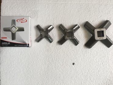 бычак нож: Ножи и решетки на промышленные мясорубки, всех размеров. Производство — 1