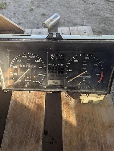 ом: Щиток приборов Volkswagen 1991 г., Б/у, Оригинал, Германия — 1
