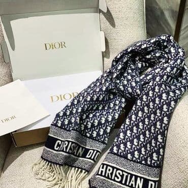 золотая цепока с бриллиантов кулоном: Теплые шарфы Диор 100% кашемир Распродаем Теплое, качество идеал — 1