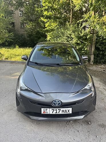 prius: Toyota Prius: 2018 г., 1.8 л, Вариатор, Гибрид, Хэтчбэк — 2