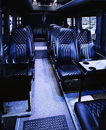 мерседес 18: Mercedes-Benz Спринтер: 2010 г., 2.7 л, Механика, Дизель, Бус — 8