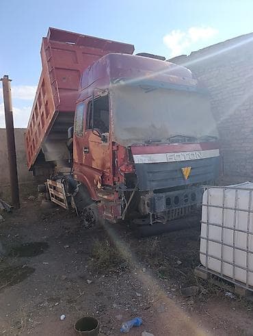 Топливные баки: Кабина Shacman — 4