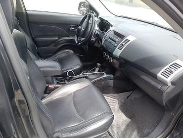 Mitsubishi Outlander: 2008 г., 3 л, Автомат, Бензин, Кроссовер — 4