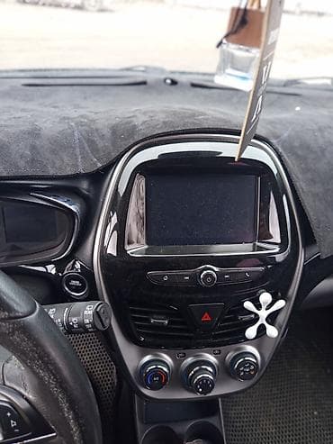 Chevrolet: Chevrolet Spark: 2015 г., 1 л, Вариатор, Бензин, Хэтчбэк — 9