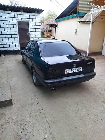 lada 2113: BMW 525: 1991 г., 2.5 л, Механика, Бензин, Седан — 8