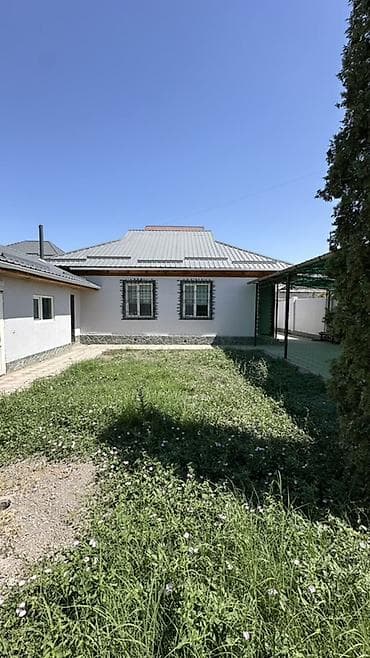 дом на продажу: Дом с двором и навесом - Отдельно стоящий одноэтажный жилой дом с — 1