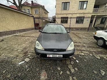 форт фокс хежбек: Ford Focus: 2002 г., Хэтчбэк — 1