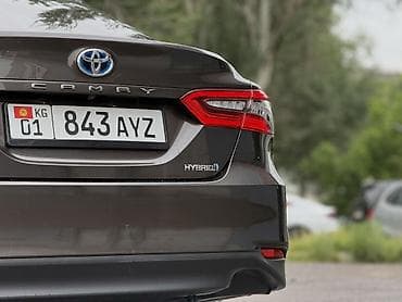 Унаа сатуу: Toyota Camry: 2021 г., 2.5 л, Вариатор, Гибрид, Седан — 5
