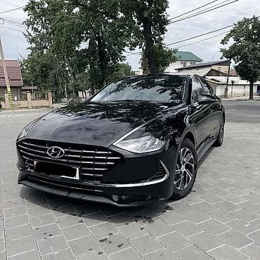 Транспорт: Hyundai Sonata: 2022 г., 2 л, Автомат, Гибрид, Седан — 2