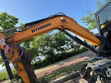 экскаваторы на продажу: Экскаватор, Hyundai, 2018 г., Колесный — 4