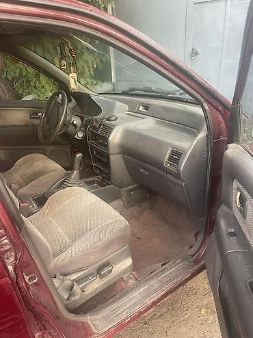 transporter multivan: Mitsubishi Space Wagon: 1992 г., 1.8 л, Механика, Бензин, Минивэн — 6