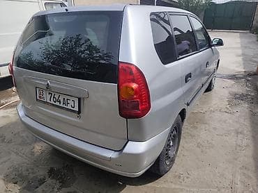 1: Mitsubishi Space Star: 2004 г., 1.6 л, Механика, Бензин — 3