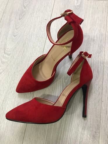 веш: Продаю все свои вещи,обувь,сумка.все в отличном состоянии,пишите — 2