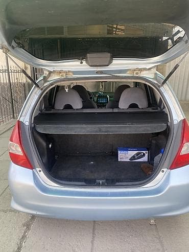 диски jazz: Автомобиль Honda Jazz с кузовом хэтчбек. Модель имеет светло-голубой — 5