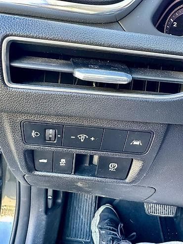 Продажа авто: Hyundai Sonata: 2019 г., 2 л, Автомат, Газ, Седан — 8