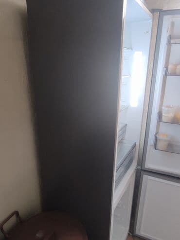 колонки 2 1: Холодильник AVEST BCD-377WH (серый, двухкамерный) - Общий объем: 356 — 4