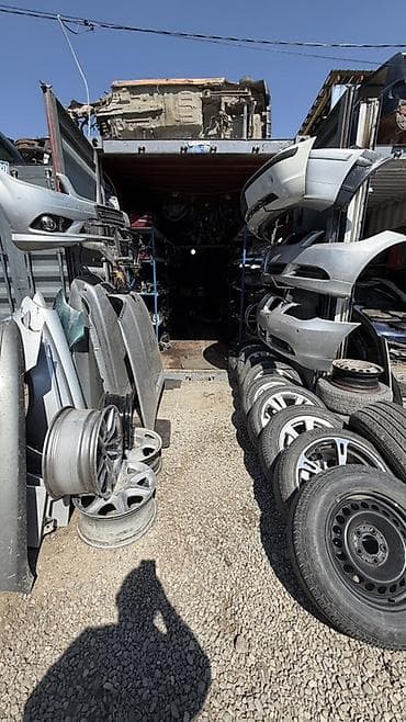 Транспорт: Автозапчасти с разборки — широкий выбор кузовных и ходовых элементов — 1