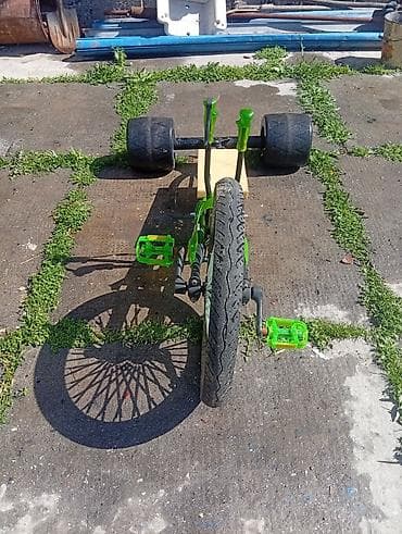 Дрифт‑трайк с ручным управлением задней осью - Конфигурация: переднее