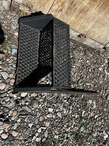 foldable table: Металлическая рампа/аппарель для заезда техники - Материал: сталь — 1