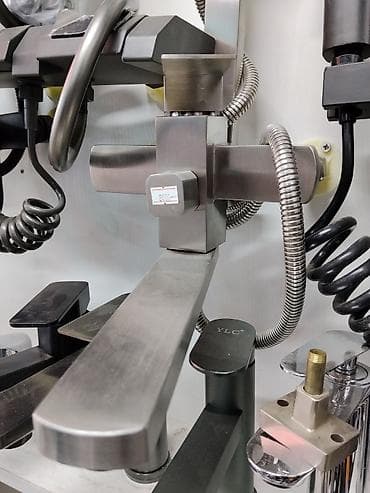 Ванна жана душ үчүн суу аралаштыргычтар: Смеситель для ванны/душа настенный, однорычажный. - Корпус и излив из — 1