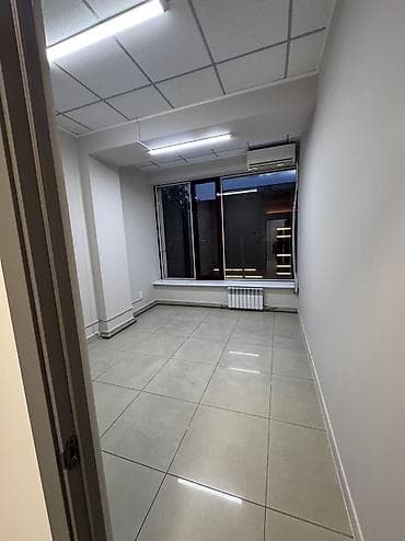 2 6: Аренда офисов, 26 м², В бизнес центре — 1