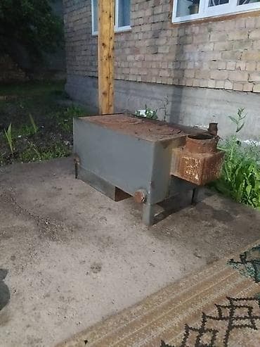 Радиаторы, батареи: Продается угольная печь!!! 60 кв/м Почти новый, проработала 3сезона ! — 2
