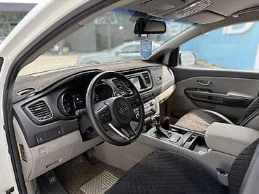 rx 2016: Kia Carnival: 2016 г., 2.2 л, Автомат, Дизель, Минивэн — 10
