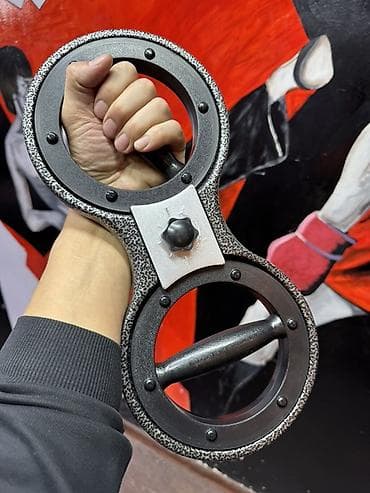 hand grip: Эспандер для рук с регулируемым .сопротивлением, предназначенный для — 2