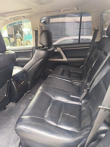2011: Toyota Land Cruiser: 2011 г., Внедорожник — 4